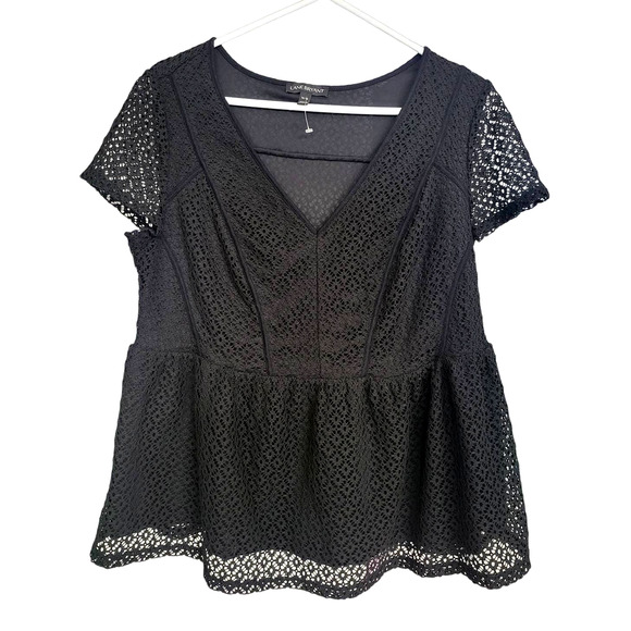 Lane Bryant Black Short Sleeve V Neck Eyelet Shirt - 14/16 - NWOT - Picture 1 of 3